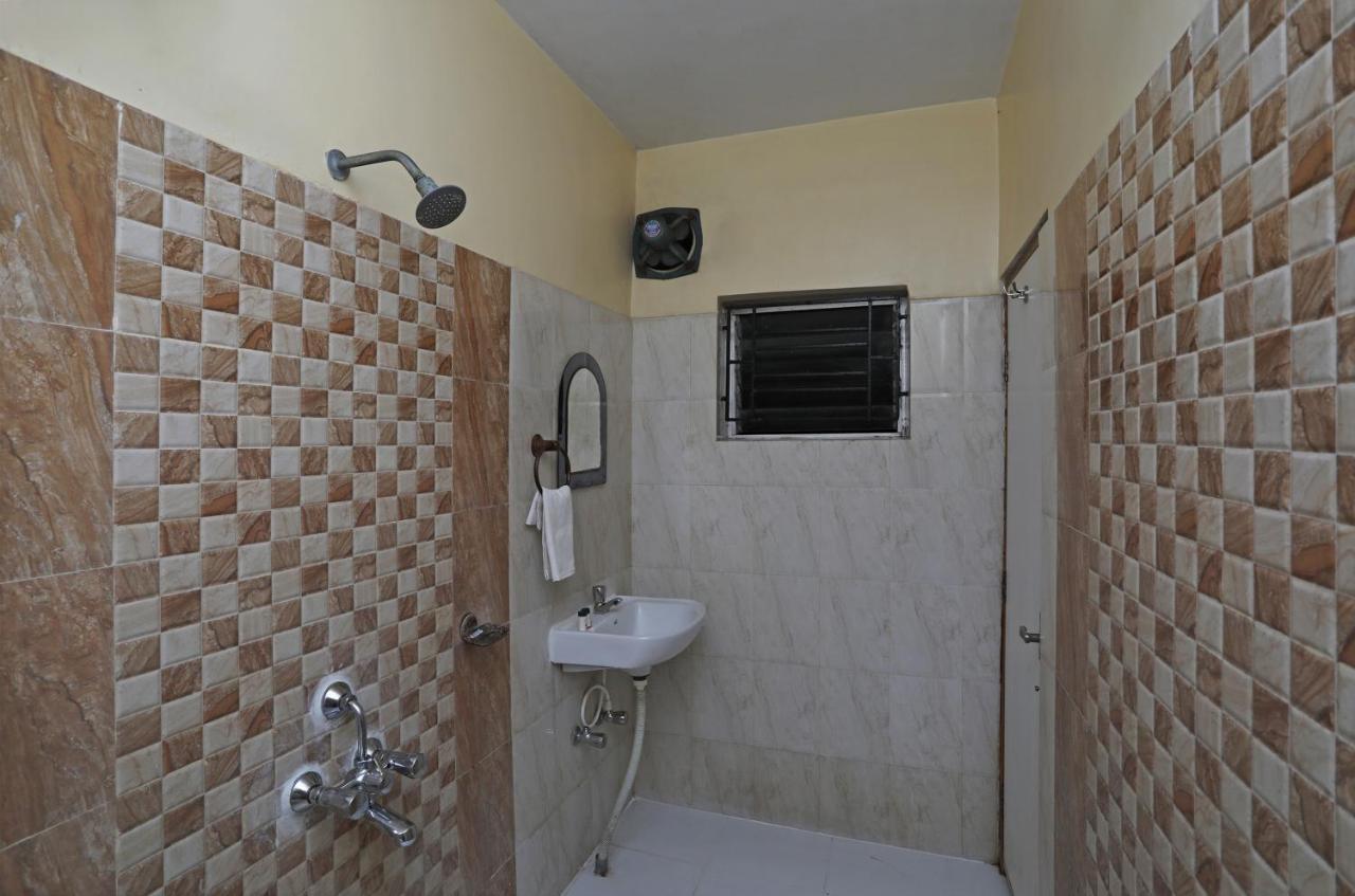 Oyo 14818 Sudarshan Apartment Kalkutta Exterior foto