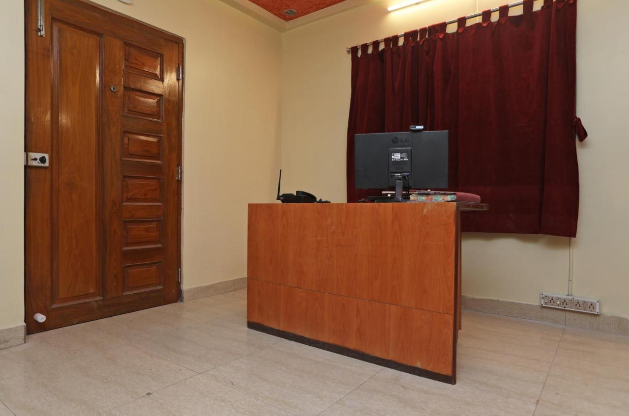 Oyo 14818 Sudarshan Apartment Kalkutta Exterior foto