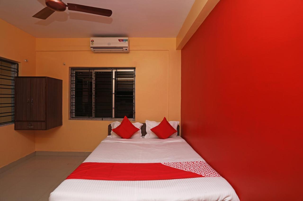 Oyo 14818 Sudarshan Apartment Kalkutta Exterior foto